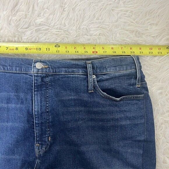 Madewell The Mom Jean Plus Size 37 High Waist Mom Jeans Medium Wash Distressed - Picture 7 of 12